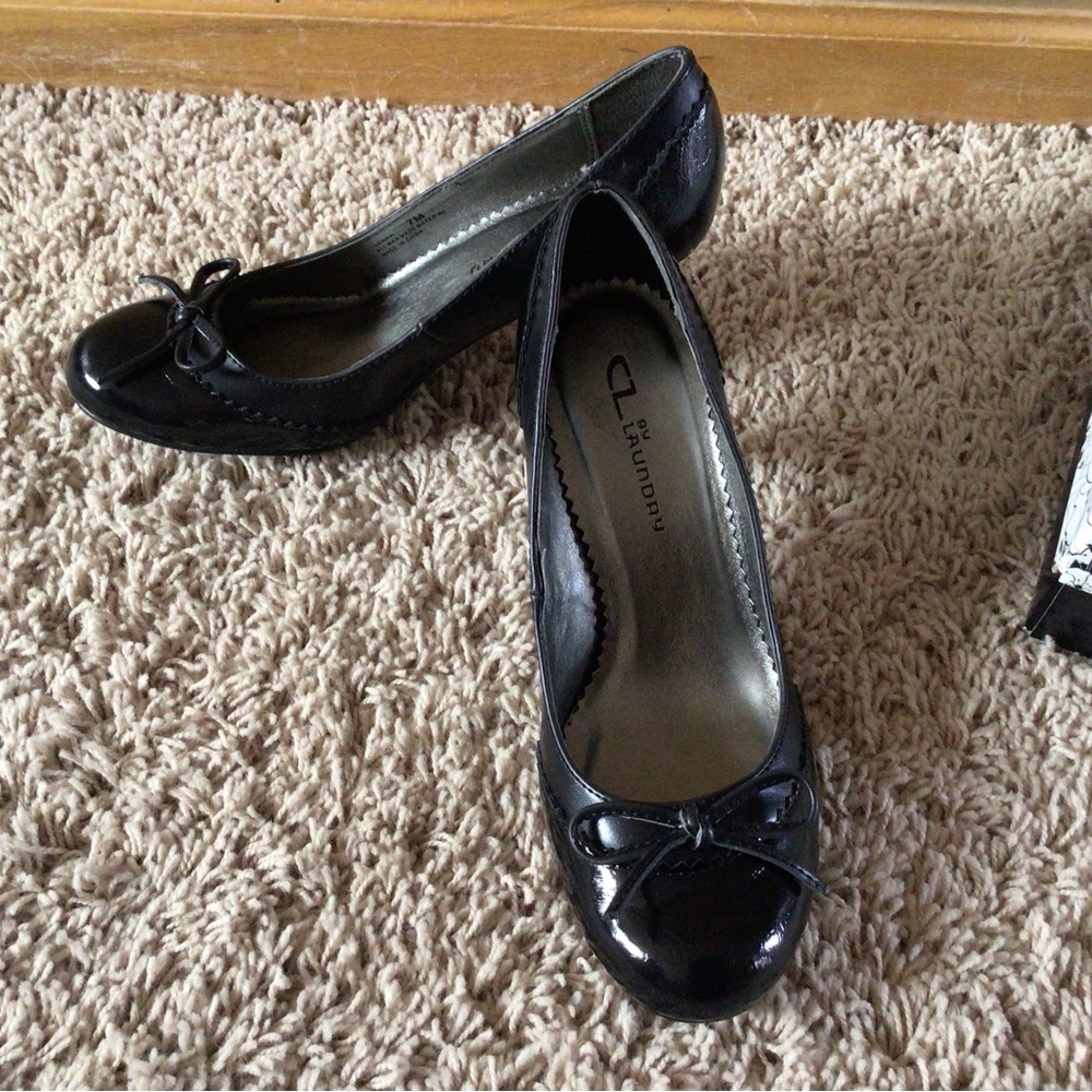 CL by Laundry Black Women's Shoes - Picture 2 of 8